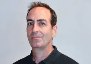שמוליק מילנר מנכל משותף טופ מערכות. צלם עופר עבודי