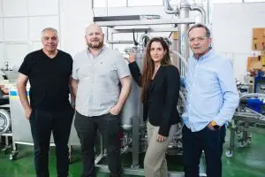 מנכל ומייסדים בחברת ביובטר צילום אלכסנדר סלזניוב