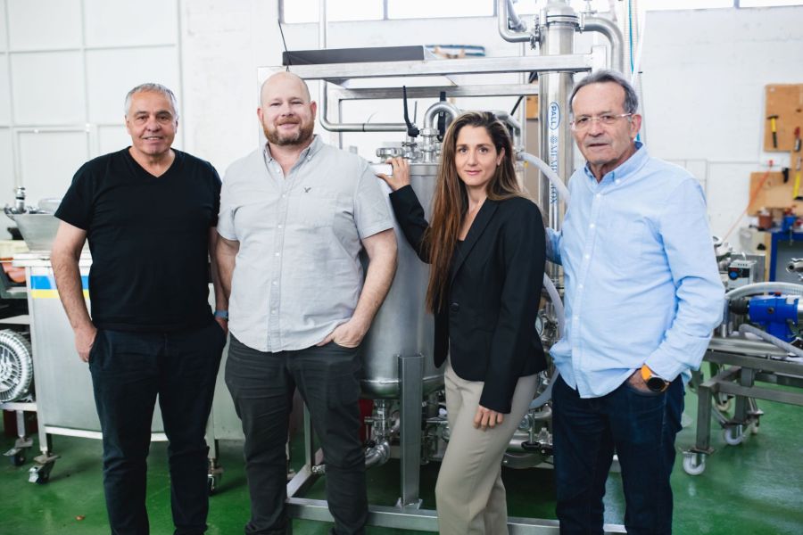 מנכל ומייסדים בחברת ביובטר צילום אלכסנדר סלזניוב