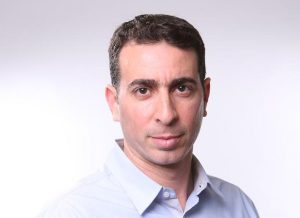 אסף אביב צילום רועי פיינגולד